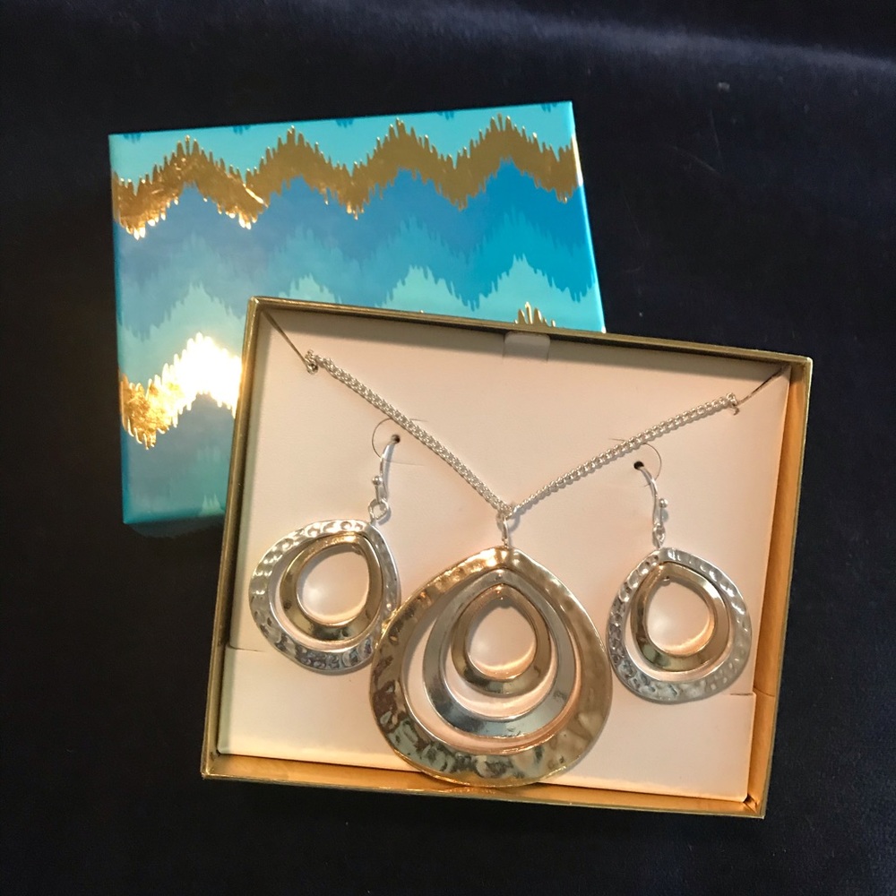 Matching necklace and earrings set two tone